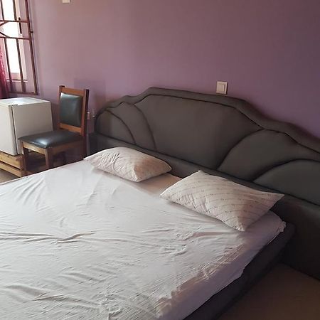 Real Hospitality Ada (Ada East) Ngoại thất bức ảnh